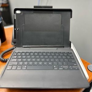 Logitech iPad Pro 10.5” Slim Combo Keyboard | A1701, A1709,A1852